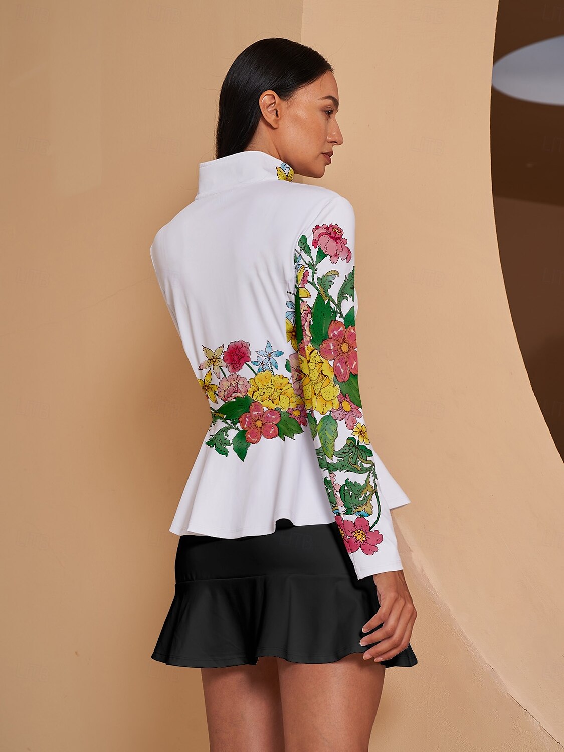 Botanical Energy Ruffle Golf Jacket Sun Protection